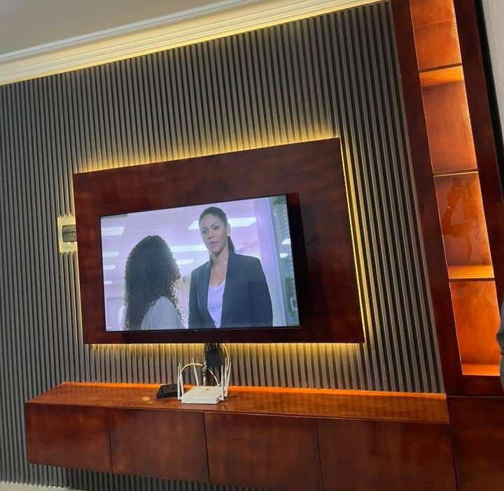 Meuble TV contemporain